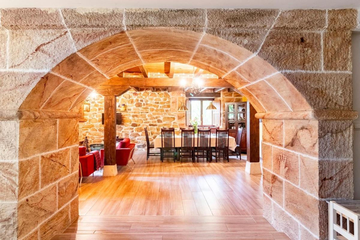 Casa De Pueblo Las Golondrinas De Luena San Miguel de Luena Luaran gambar