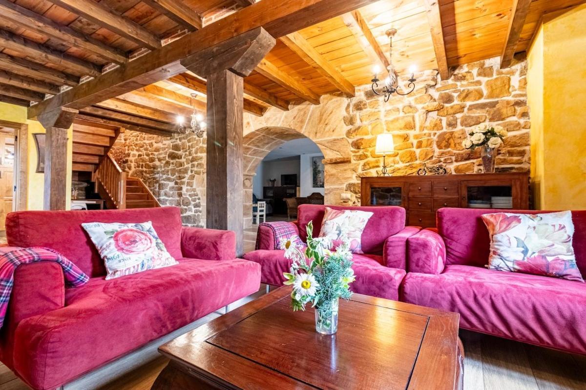 Casa De Pueblo Las Golondrinas De Luena San Miguel de Luena Luaran gambar